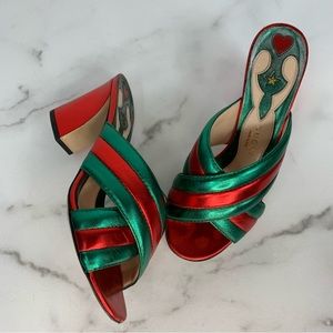 GUCCI Red Green Metallic Leather Chunky Heel Holiday Christmas Mules 38